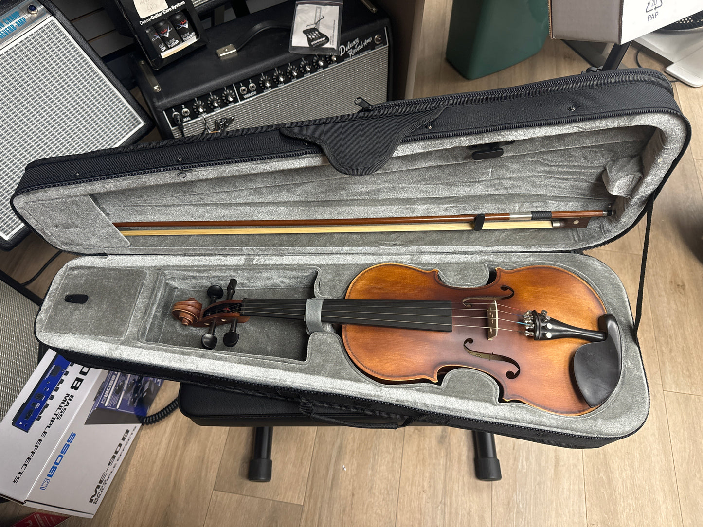 JEAN PAUL AV-34 VIOLÍN 3/4 CON ESTUCHE