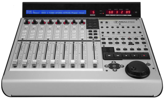 Mackie MC Universal Pro 8-channel Control Surface with USB